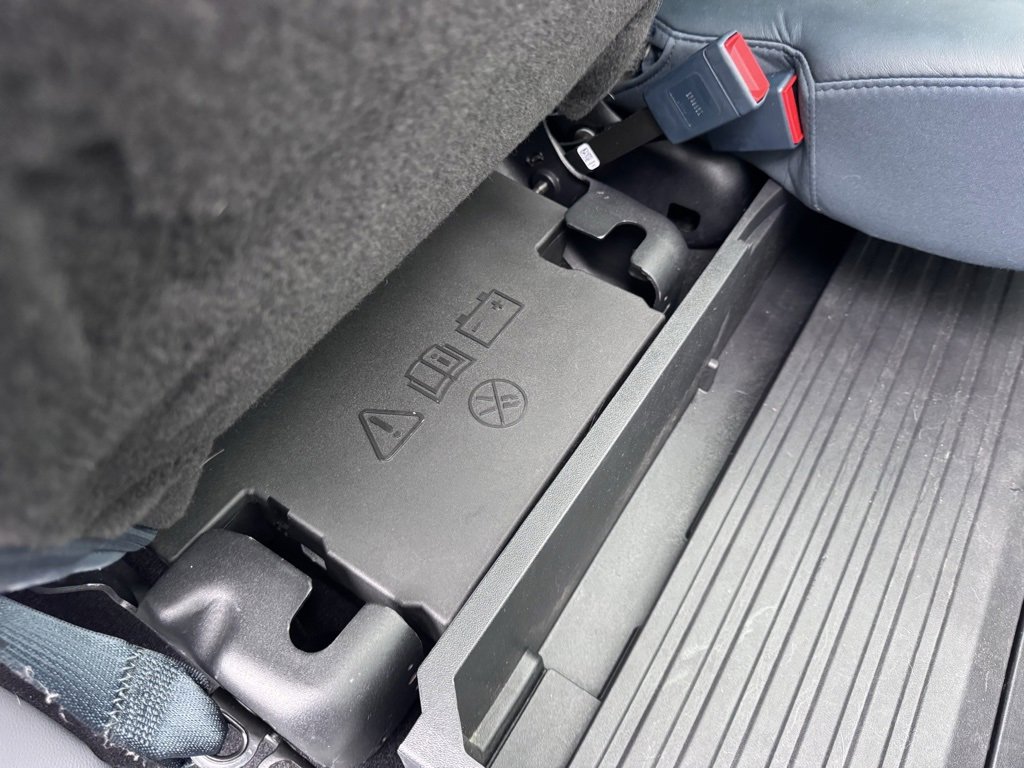 Used 2023 Ford F150 Limited image 39