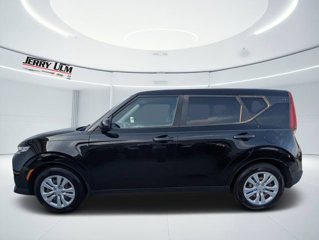 Used 2020 Kia Soul LX FWD image 6