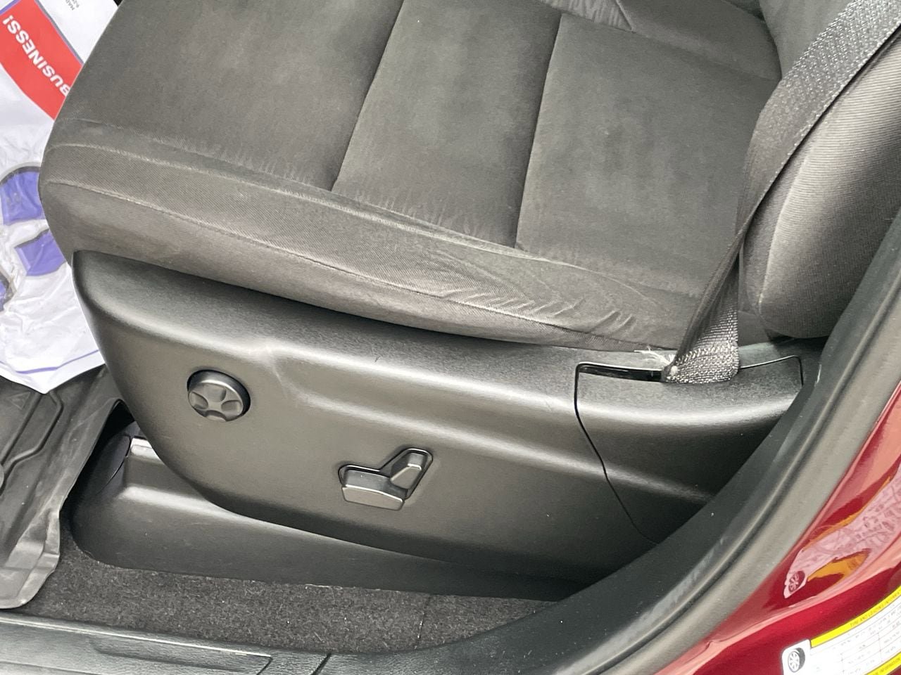 Used 2023 Dodge Durango GT image 28