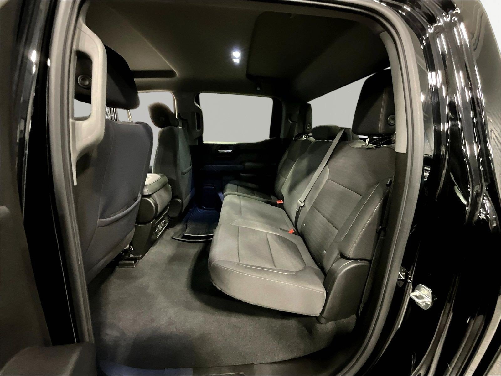 Used 2021 Chevrolet Silverado 1500 LT w/ Bed Protection Package AWD/4WD image 23