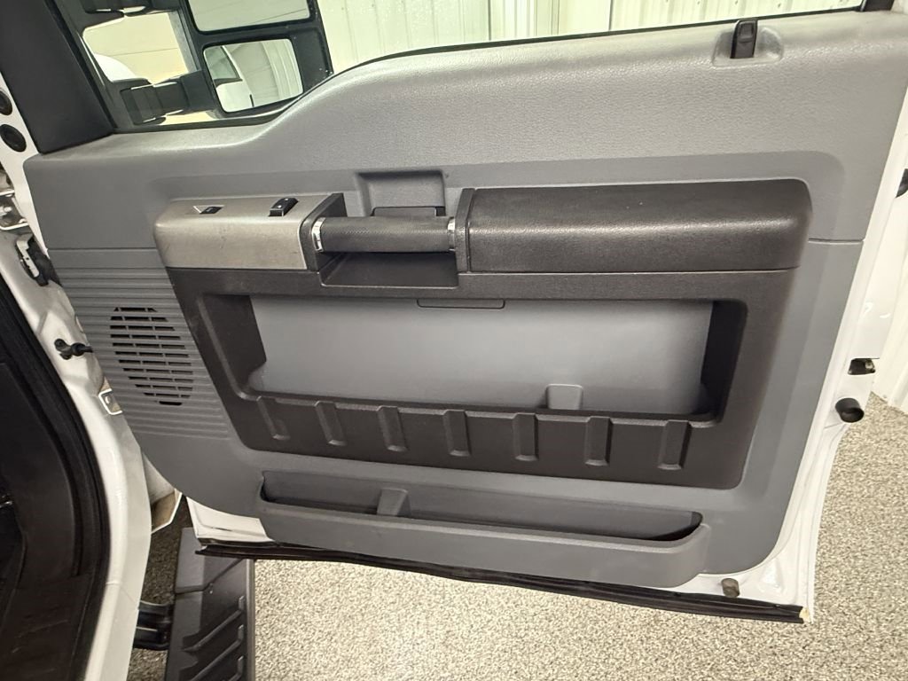 Used 2013 Ford F250 XLT w/ XLT Value Pkg image 28
