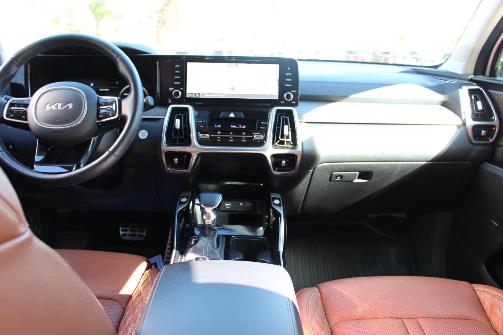 Used 2022 Kia Sorento SX Prestige w/ Rust Color Package image 13