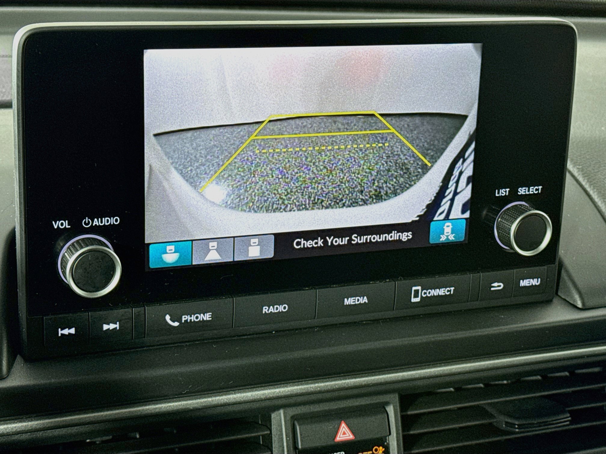 Certified 2023 Honda Pilot Sport image 13
