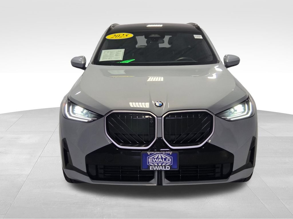 Used 2025 BMW X3 xDrive30i AWD/4WD image 18