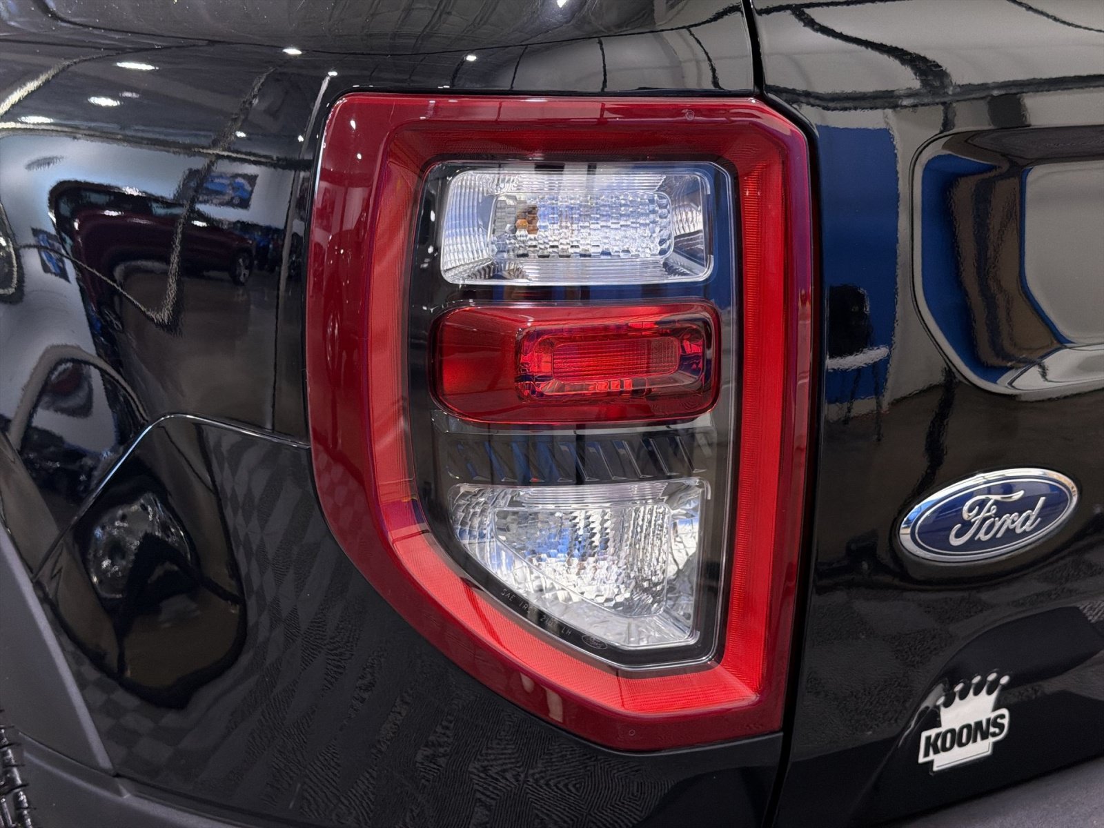 Used 2023 Ford Bronco Sport Outer Banks w/ Tech Package AWD/4WD image 17