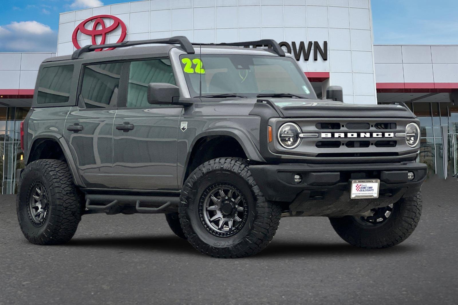 Used 2022 Ford Bronco Big Bend image 2