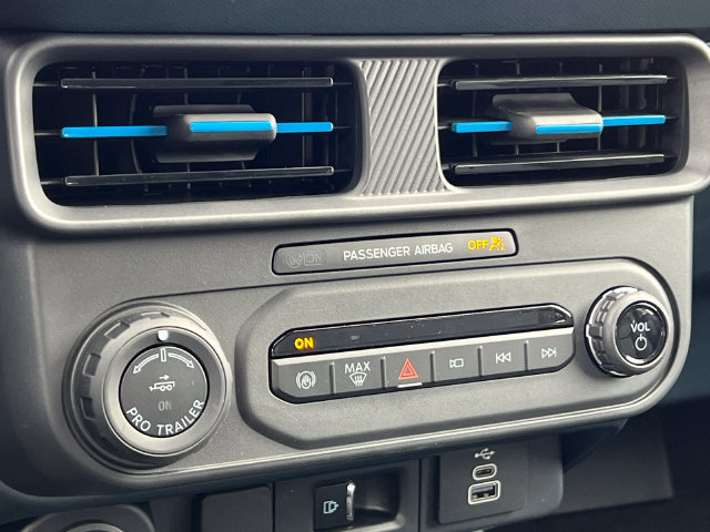 New 2025 Ford Maverick Lobo AWD/4WD image 30