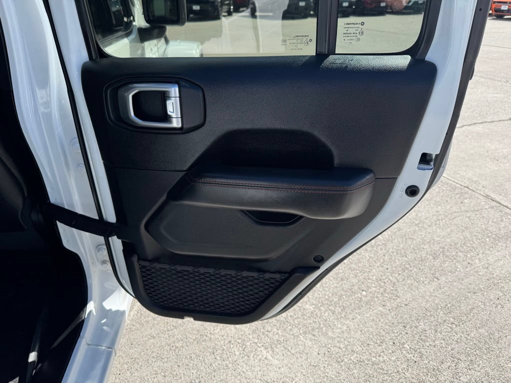 Used 2020 Jeep Gladiator Rubicon AWD/4WD image 10
