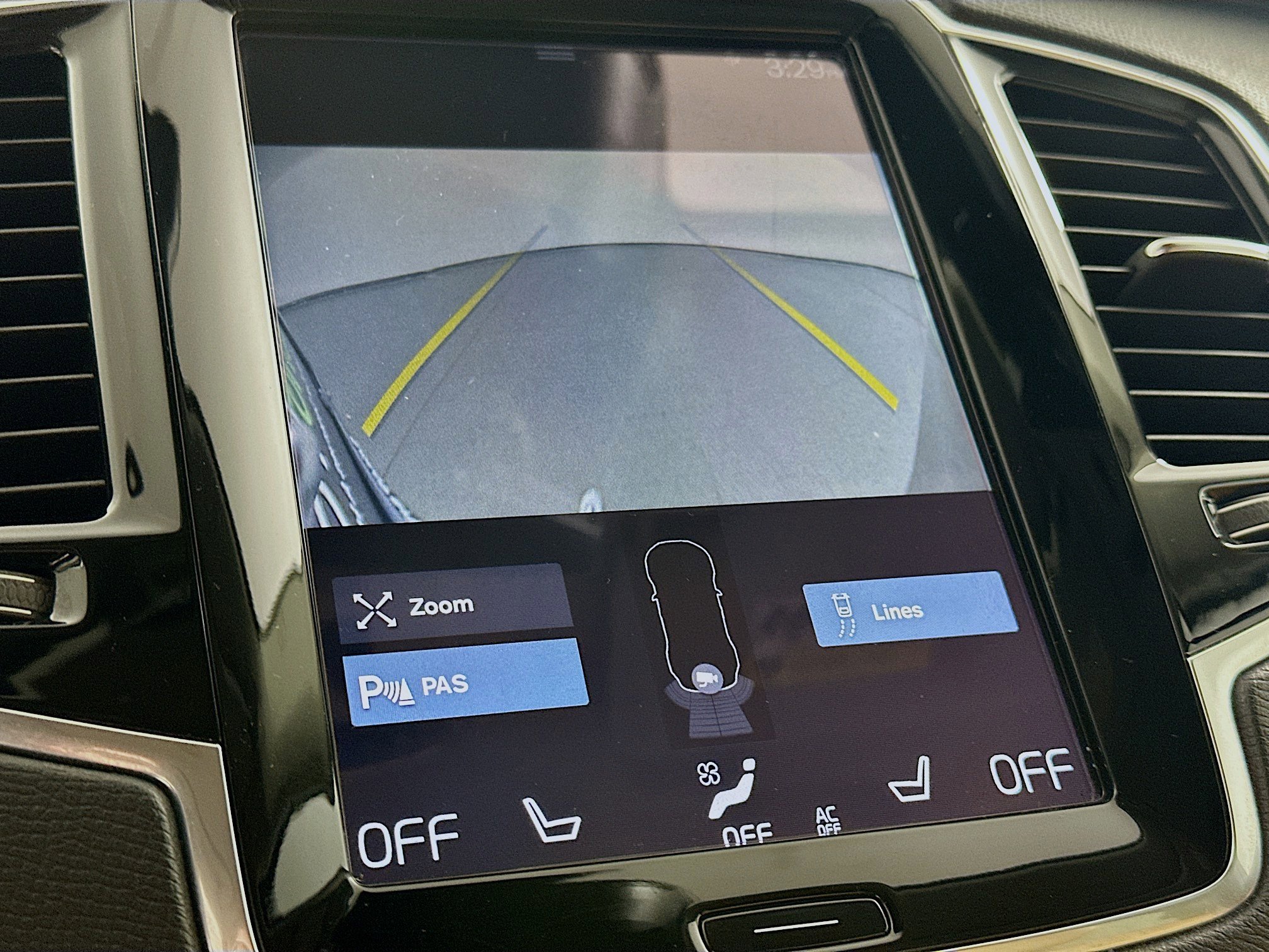 Used 2016 Volvo XC90 T6 Momentum AWD/4WD image 23