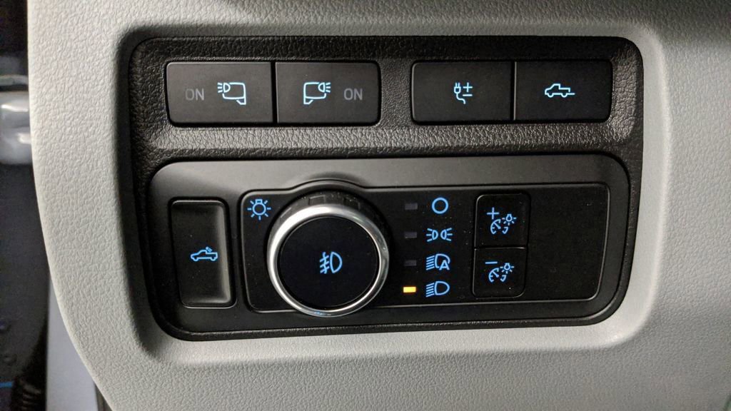 Certified 2024 Ford F250 Limited AWD/4WD image 35