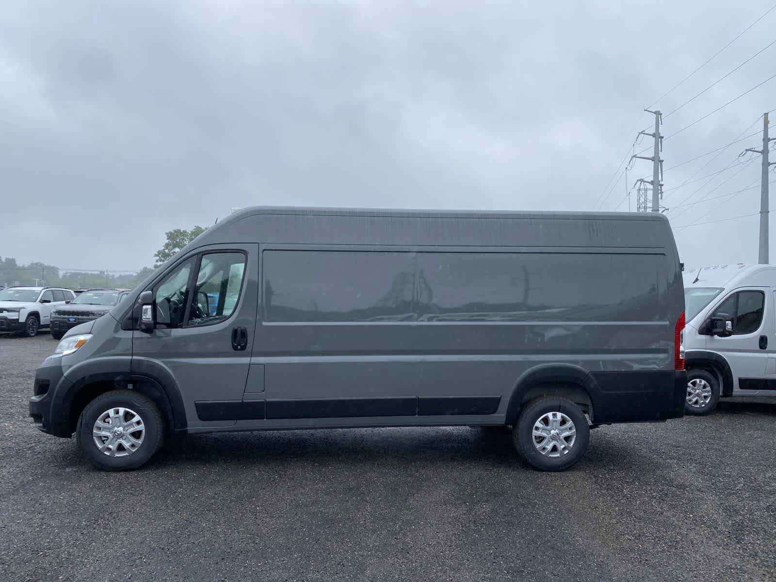 Used 2025 RAM ProMaster 3500 w/ Quick Order Package 22H SLT+ FWD image 7