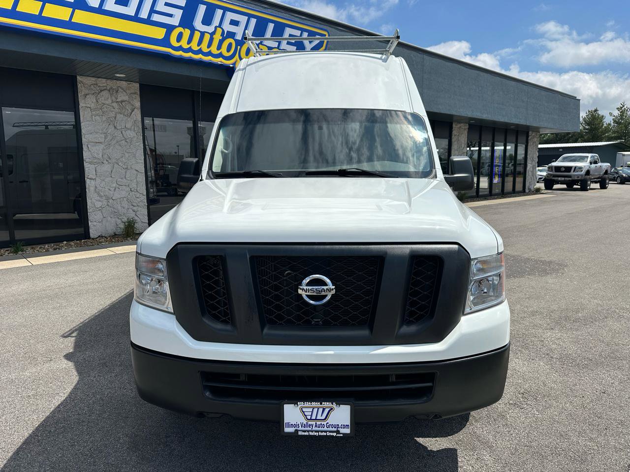 Used 2018 Nissan NV 2500 SV w/ Navigation Package image 10