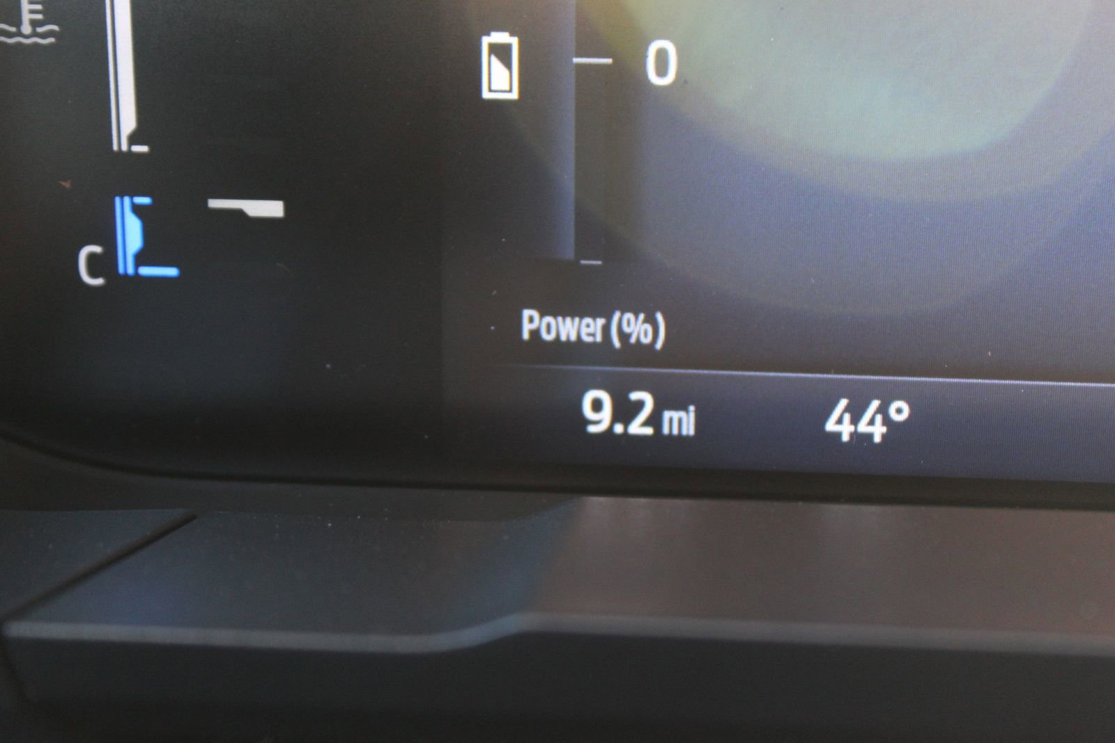 New 2025 Ford Maverick XL w/ Equipment Group 101A image 23