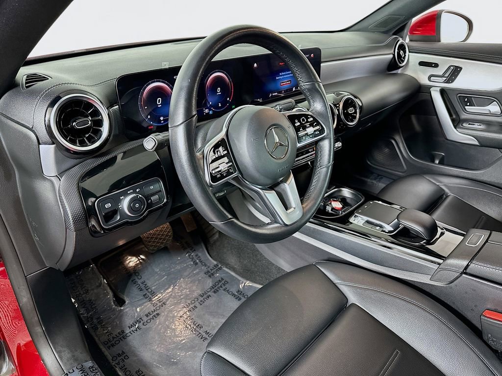 Used 2020 Mercedes-Benz CLA 250 w/ Premium Package image 9