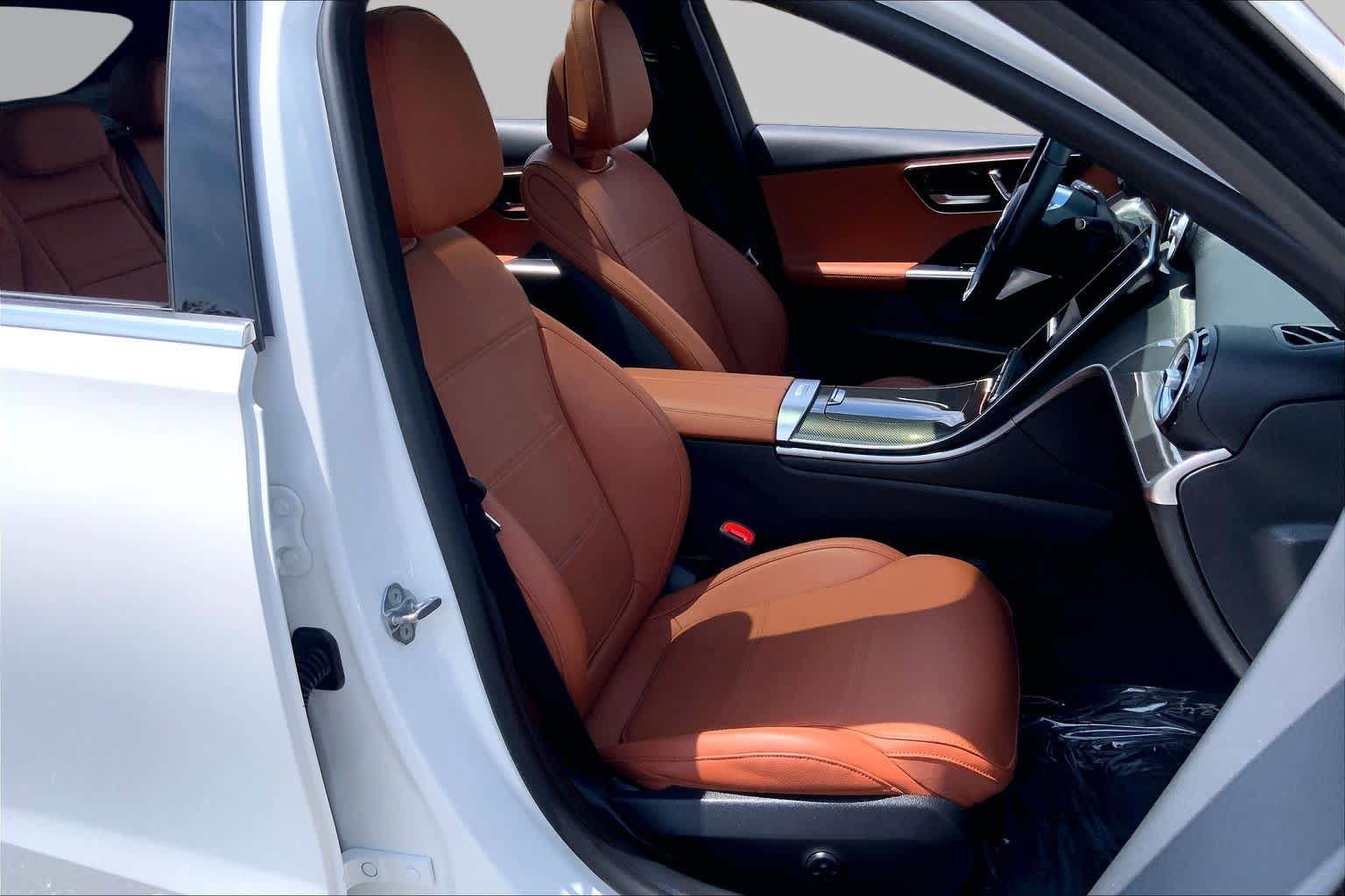 Used 2023 Mercedes-Benz C 300 4MATIC Sedan image 9