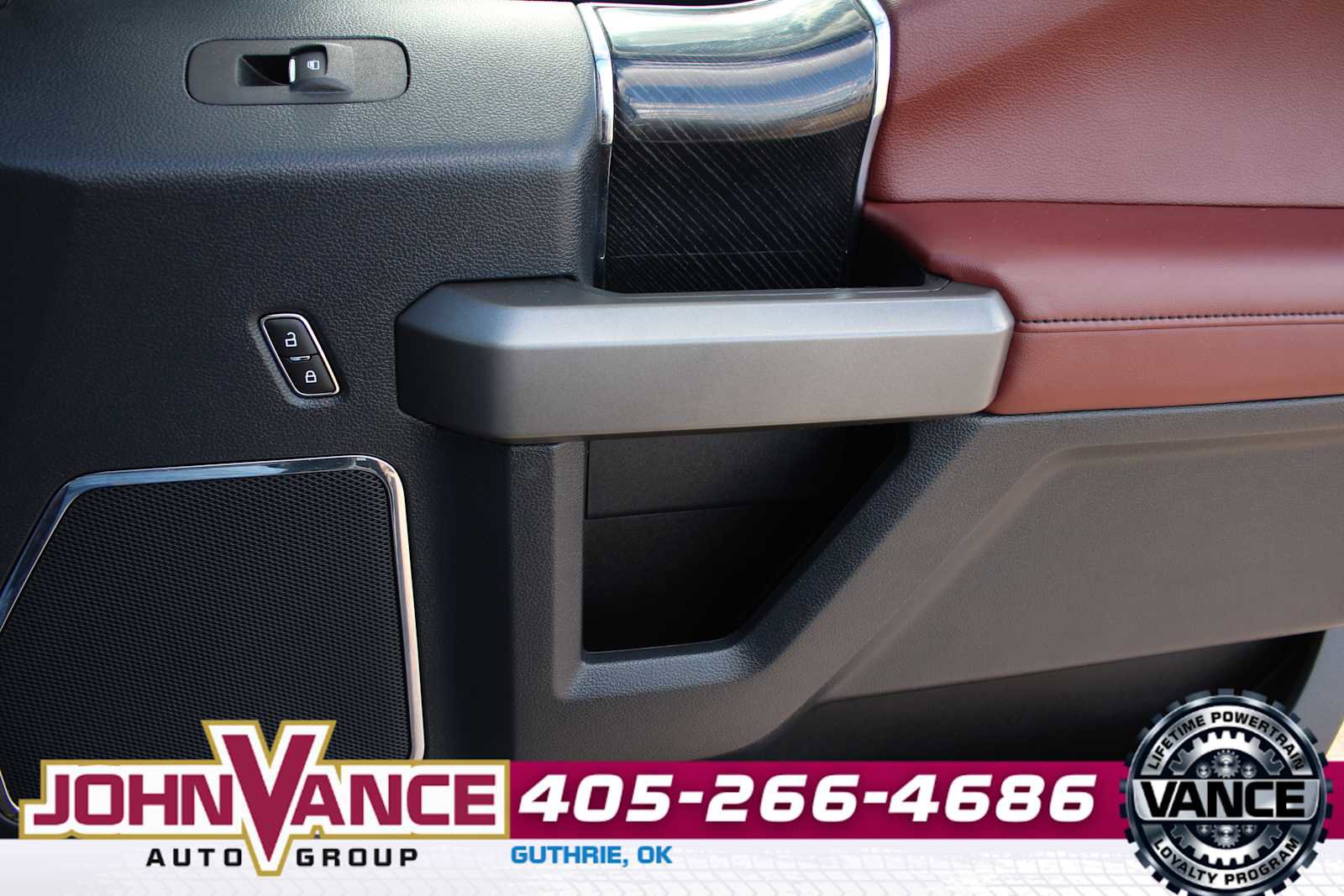 Used 2022 Ford F350 Platinum image 16