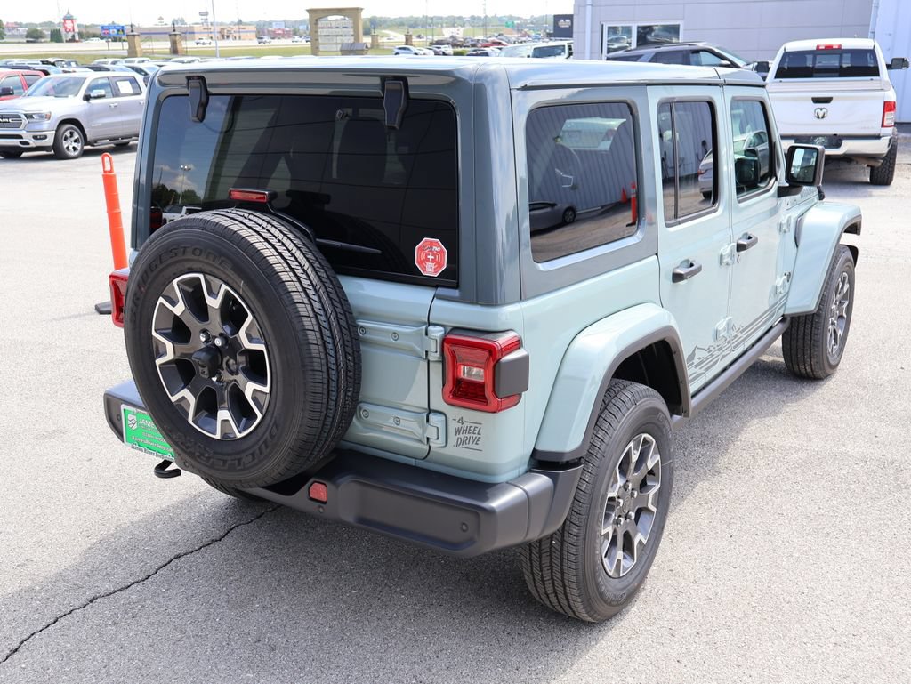 New 2026 Jeep Wrangler Unlimited Sahara w/ Rockslide Package AWD/4WD image 5
