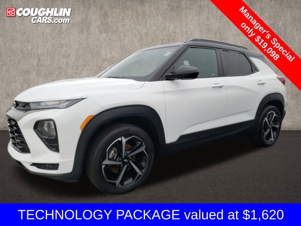 Used 2022 Chevrolet TrailBlazer RS w/ Sun and Liftgate Package image 2