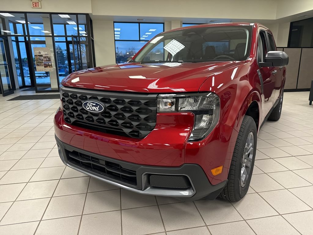 New 2025 Ford Maverick XLT w/ Equipment Group 302A AWD/4WD image 2