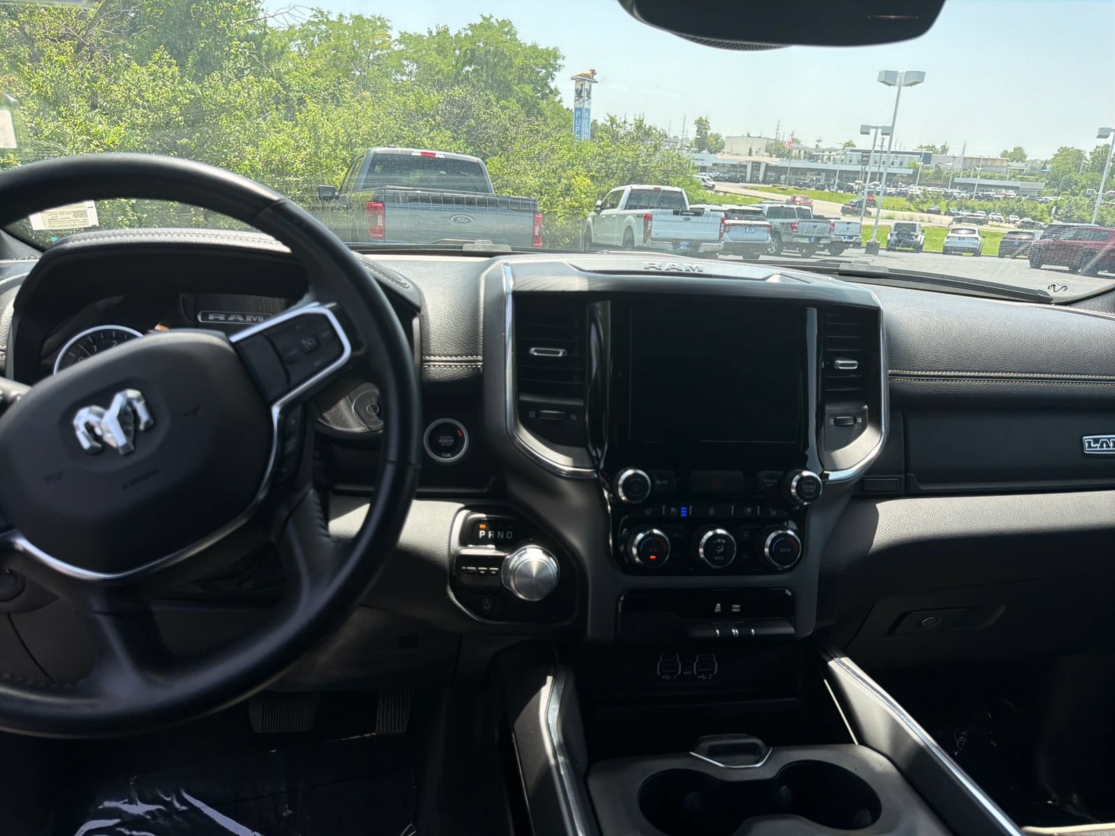 Used 2024 RAM 1500 Laramie RWD image 13