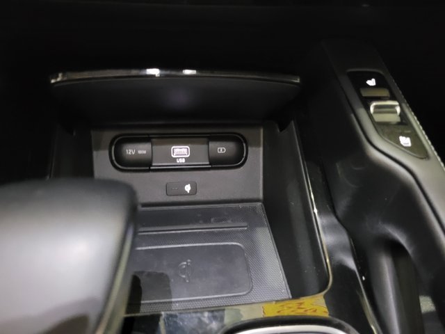 Used 2022 Kia Telluride SX image 42