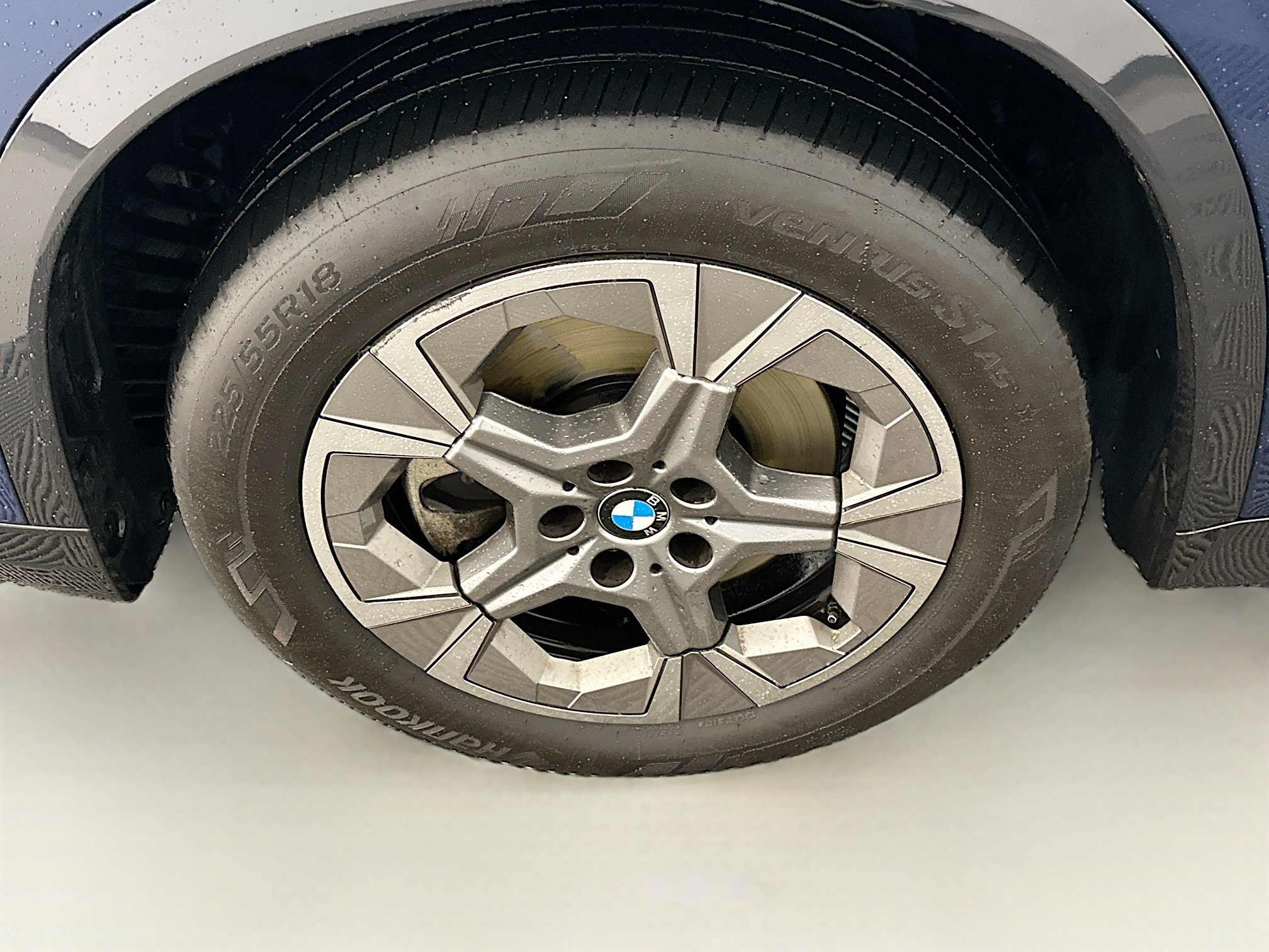 Used 2025 BMW X1 xDrive28i AWD/4WD image 11