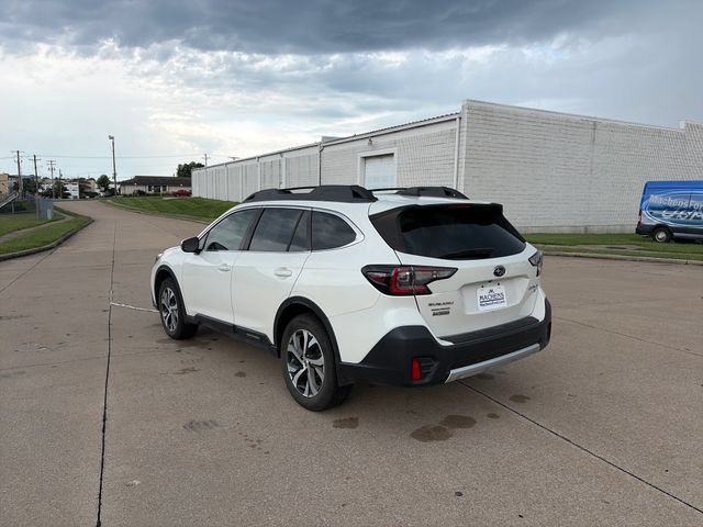 Used 2022 Subaru Outback Limited XT AWD/4WD image 3