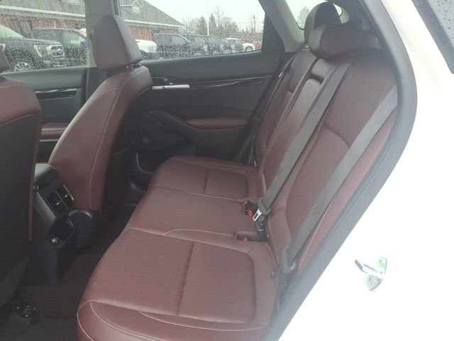 Used 2023 Kia Seltos SX w/ SX Sunroof Package image 9