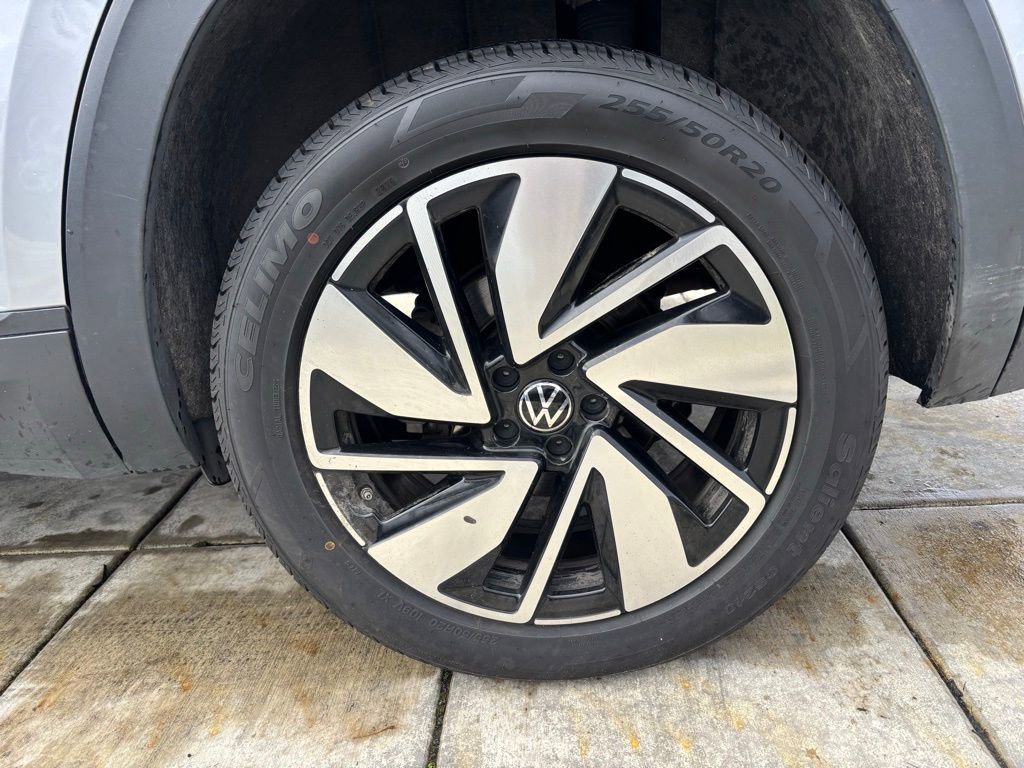 Used 2024 Volkswagen Atlas SE image 10
