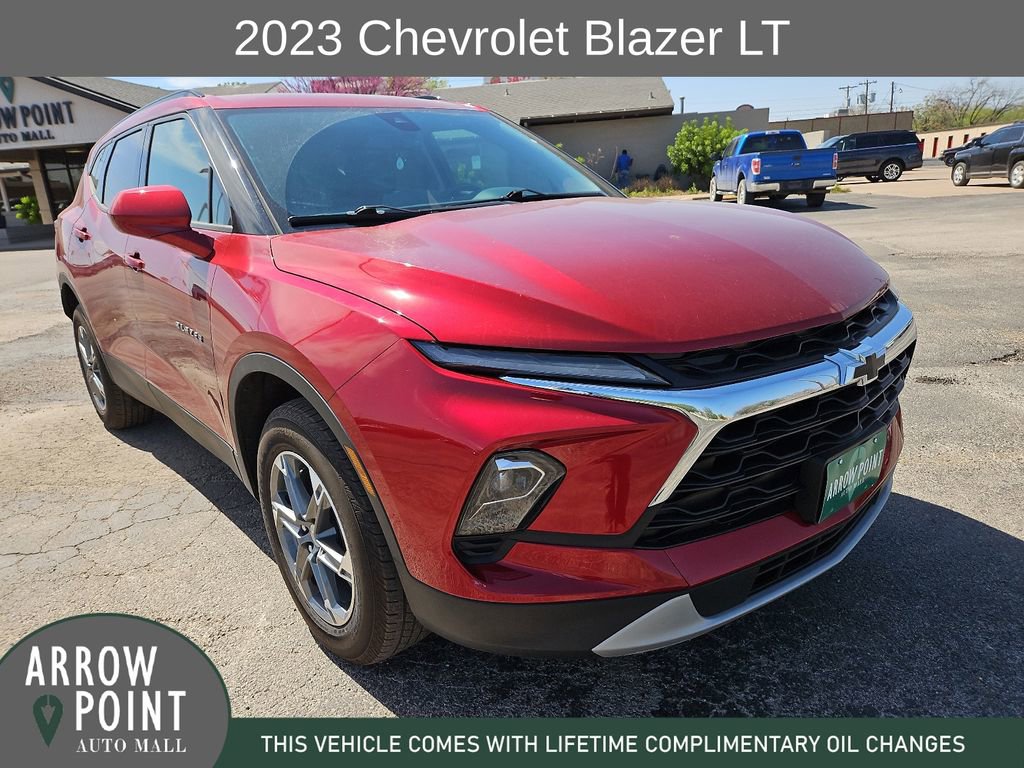 Used 2023 Chevrolet Blazer LT w/ Convenience Package image 2