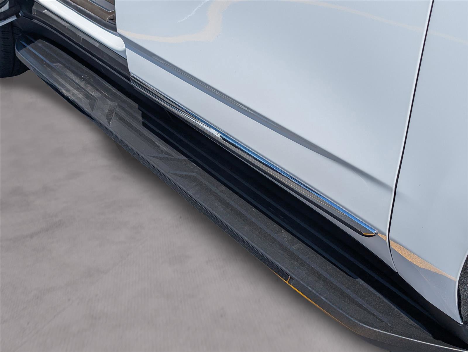 New 2026 GMC Yukon XL Elevation w/ Elevation Premium Package image 11