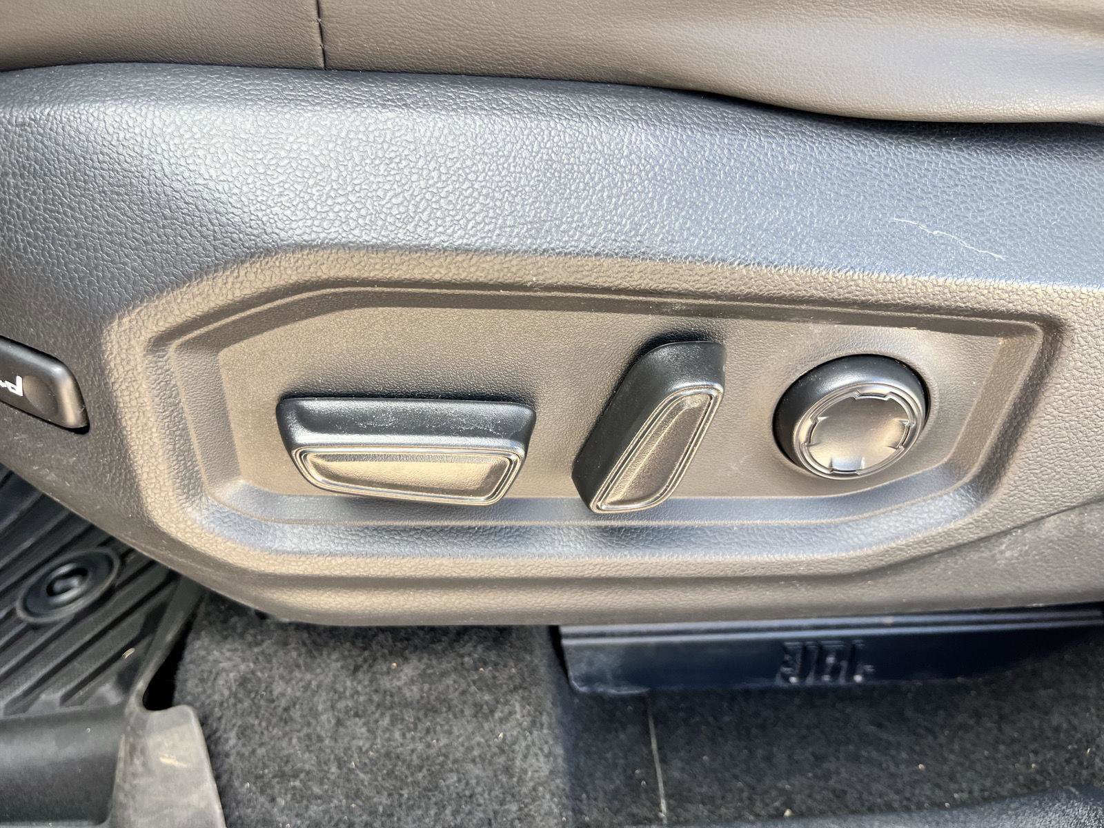 Used 2024 Toyota Tundra Capstone image 17