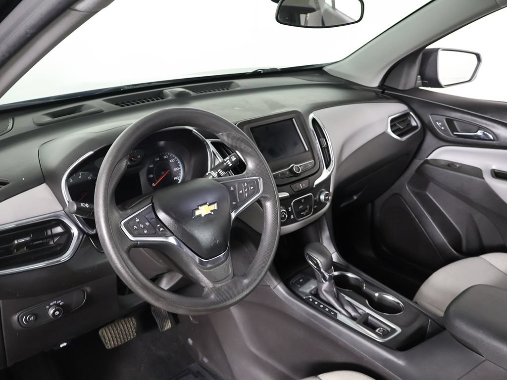 Used 2024 Chevrolet Equinox LS AWD/4WD image 23