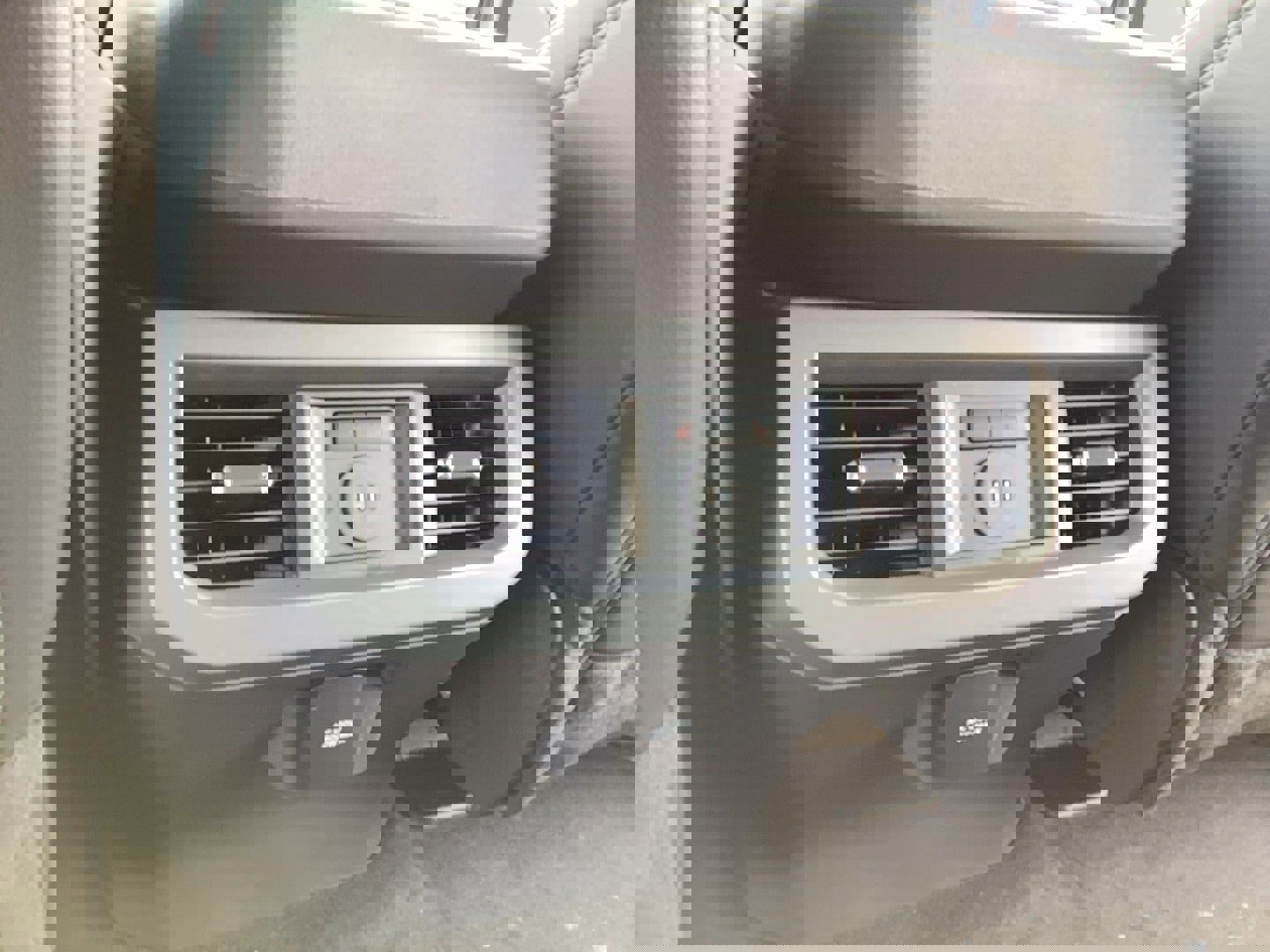 New 2026 Ford F350 Lariat image 17