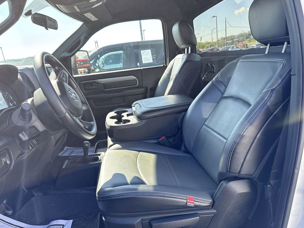 Used 2023 RAM 2500 Tradesman AWD/4WD image 11