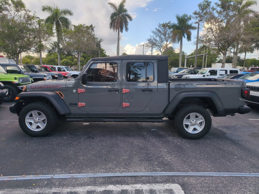 Used 2020 Jeep Gladiator Sport w/ Quick Order Package 24S AWD/4WD image 9