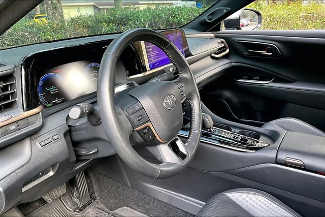 Used 2024 Toyota Crown w/ Advanced Technology Package image 14