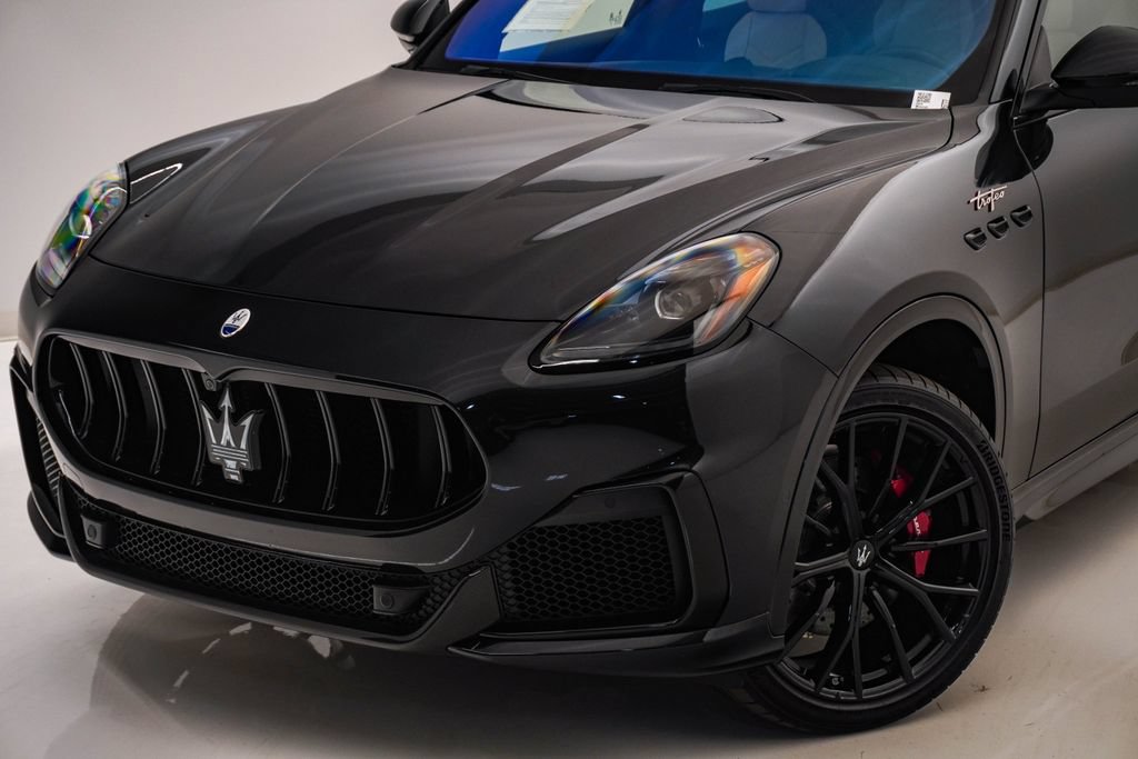 Certified 2024 Maserati Grecale Modena AWD/4WD image 4