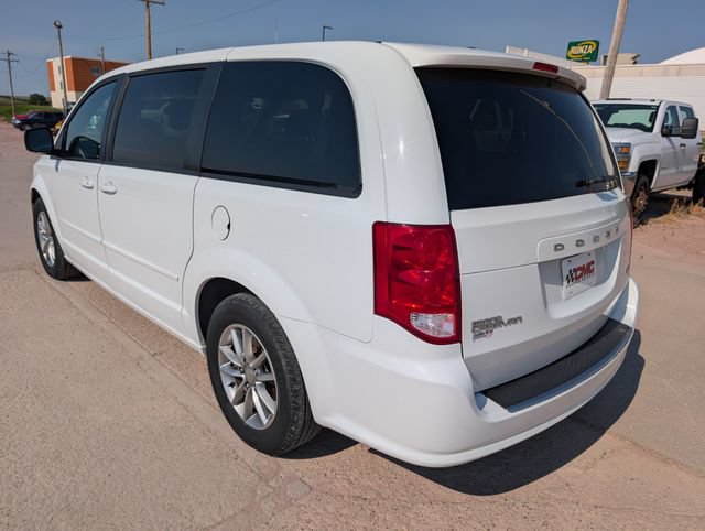 Used 2016 Dodge Grand Caravan SE FWD image 9