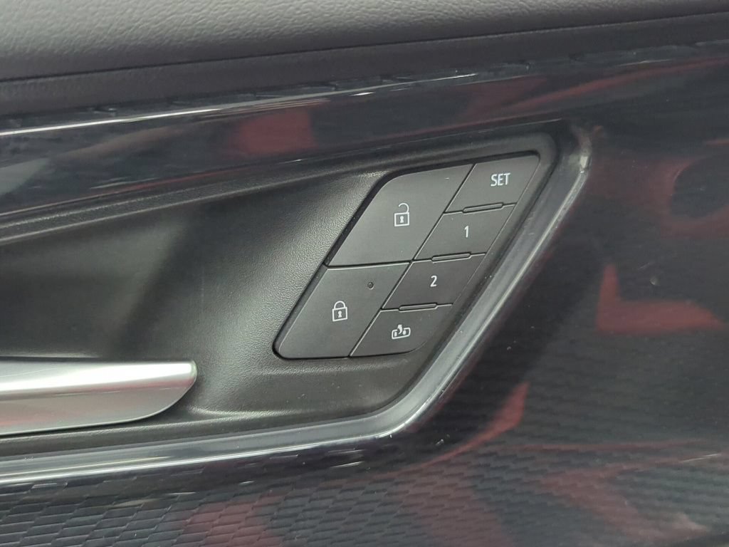 Used 2024 Chevrolet Blazer EV RS AWD/4WD image 11