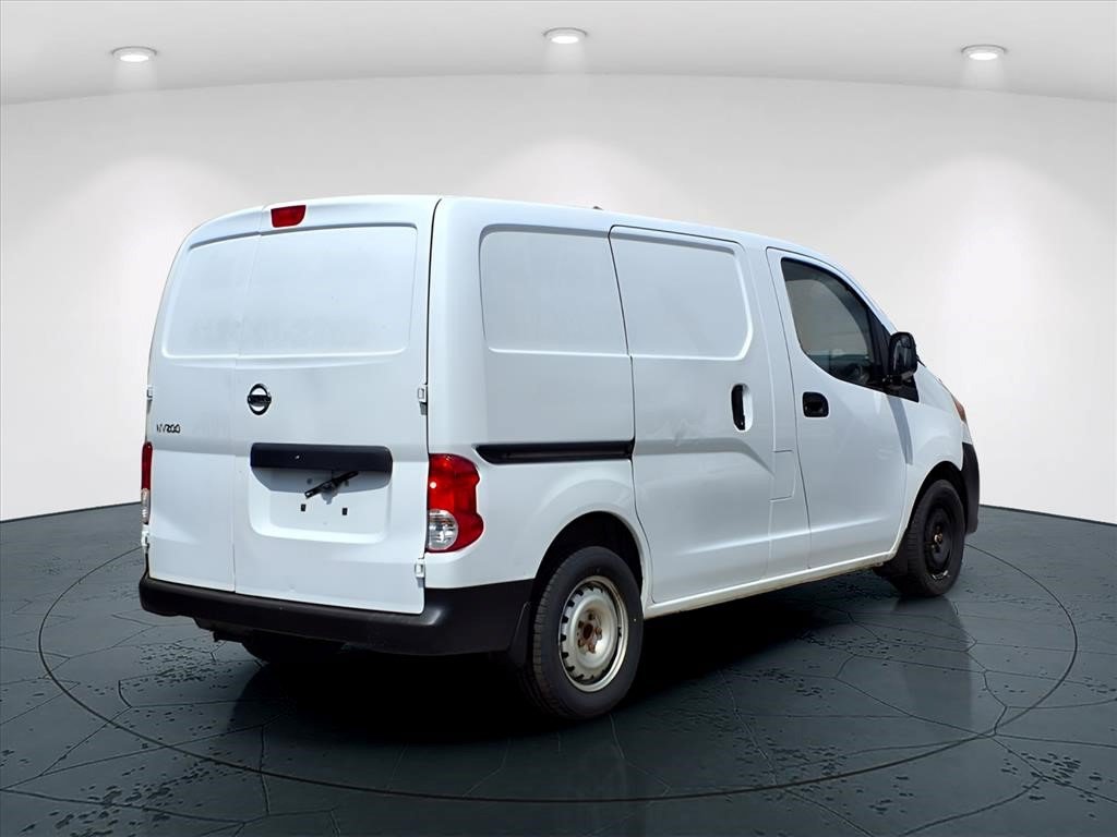 Used 2017 Nissan NV200 S FWD image 3