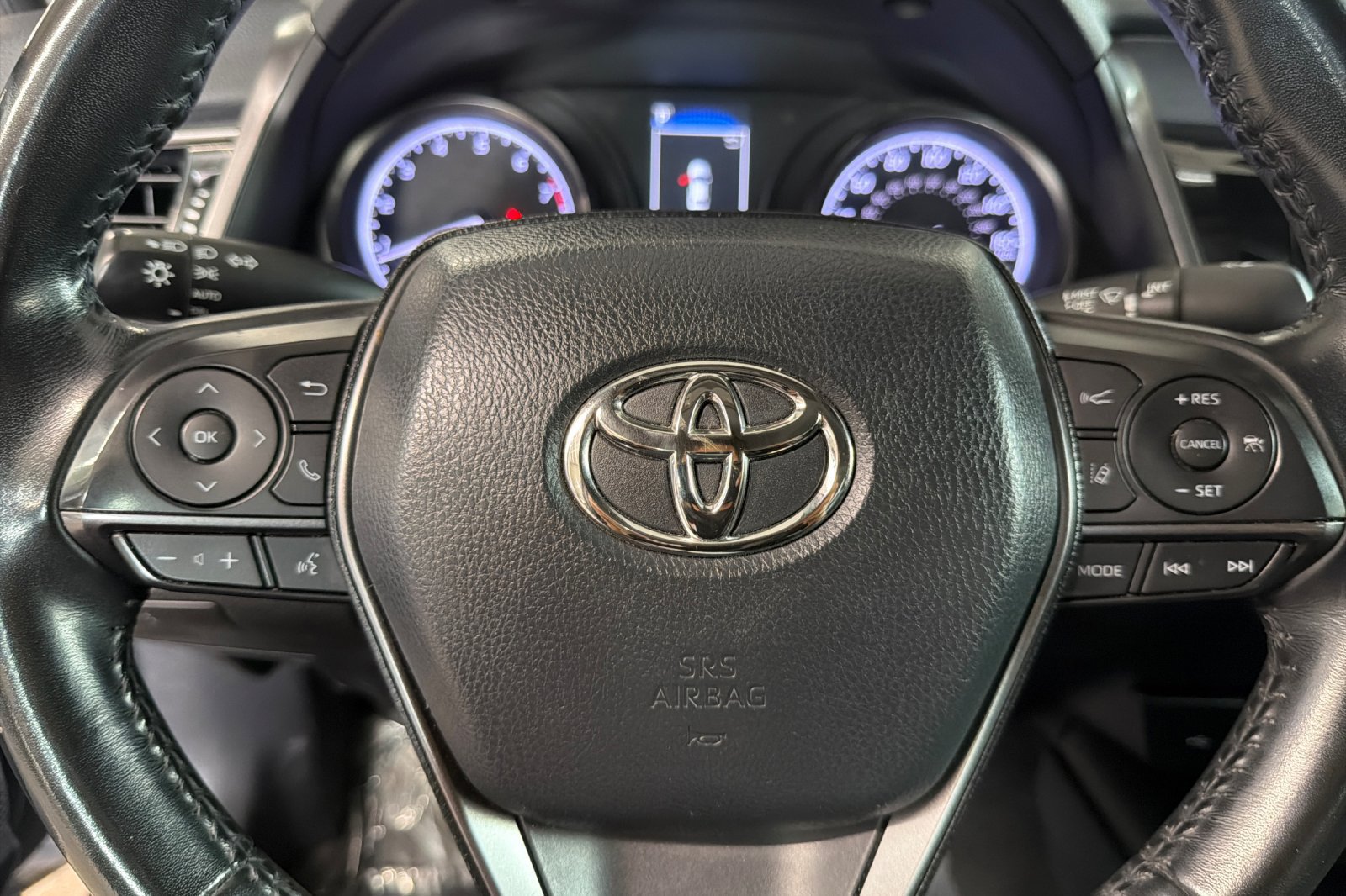 Used 2023 Toyota Camry SE w/ Convenience Package FWD image 23