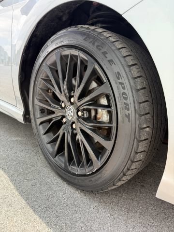 Used 2020 Toyota Camry SE FWD image 38
