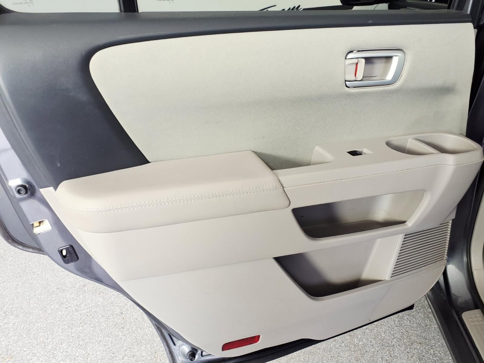 Used 2013 Honda Pilot LX image 10