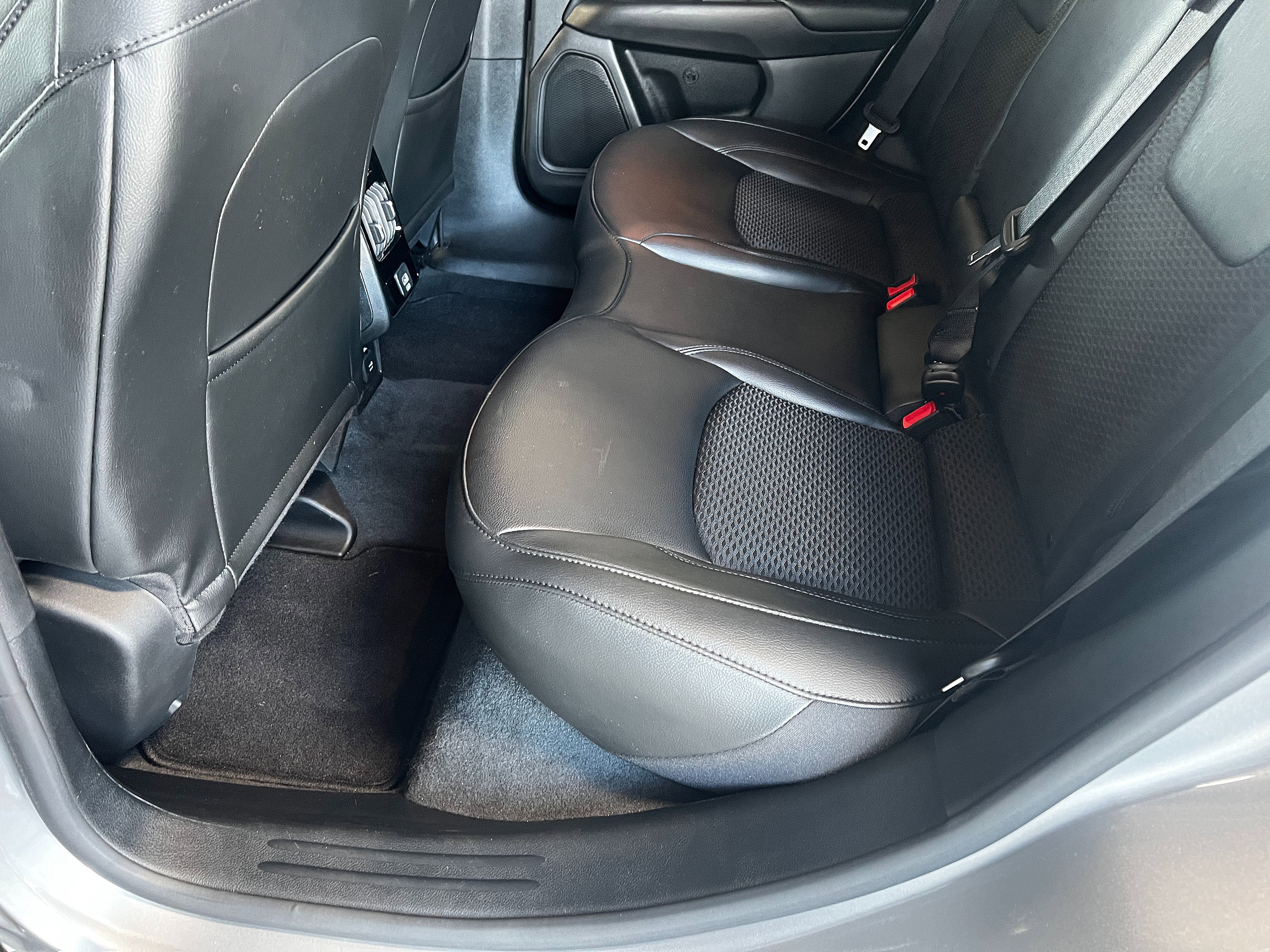 Used 2022 Jeep Compass Latitude image 24