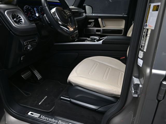 Used 2022 Mercedes-Benz G 550 w/ Exclusive Interior Package image 17