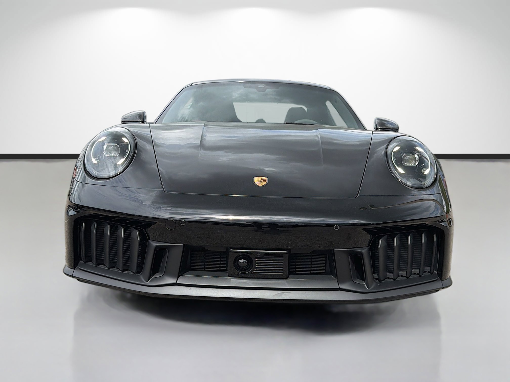 Used 2025 Porsche 911 Carrera GTS image 8
