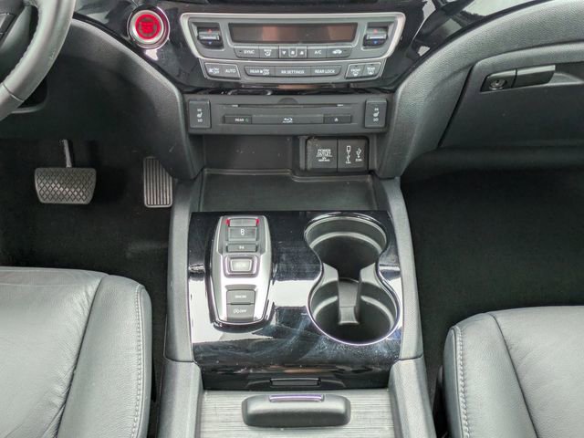 Used 2018 Honda Pilot Touring image 20