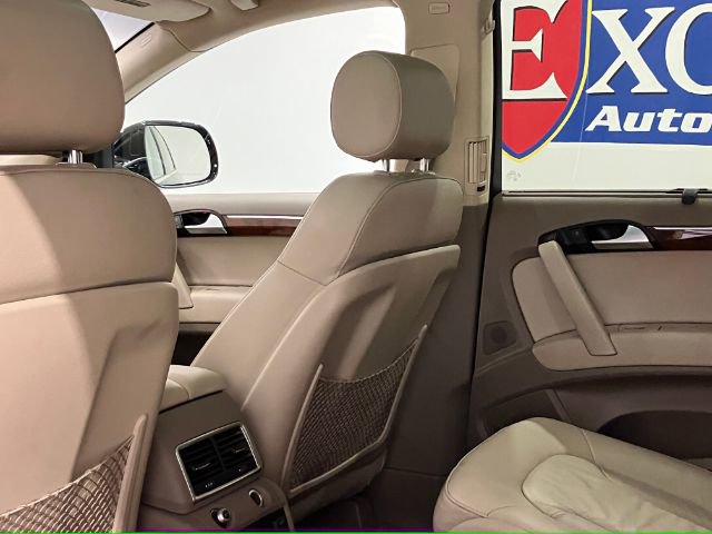 Used 2015 Audi Q7 3.0T Premium Plus w/ Premium Plus Package AWD/4WD image 36