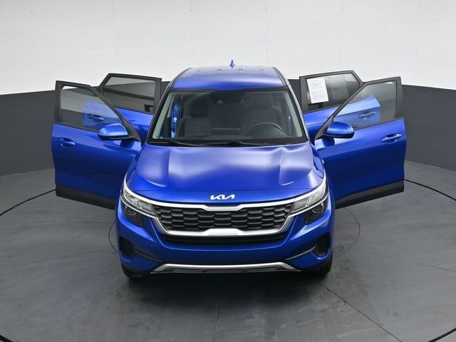 Used 2023 Kia Seltos LX AWD/4WD image 40